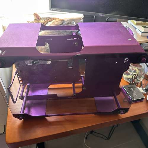 非常型既鋼化玻璃機箱