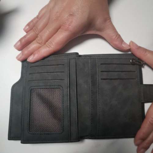 全新 型格灰黑色 男女裝 銀包 grey black wallet purse pouch mens womens