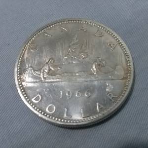 加拿大 1966 年發行 1 圓銀幣