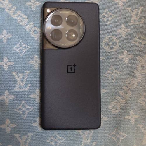 一加一 Oneplus 12 16+512GB 5G 很新