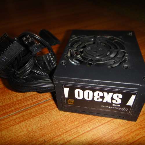 SilverStone SST-SX300-B 電源供應器 300W SFX