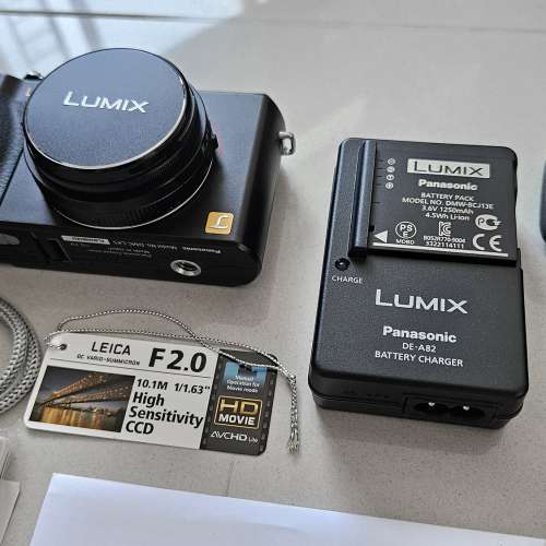 Panasonic Lumix DMC LX-5 (90% new)