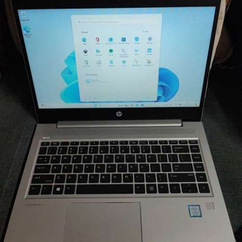HP ProBook 440 G6， i5-8365U，8GB RAM， 256GB SSD
