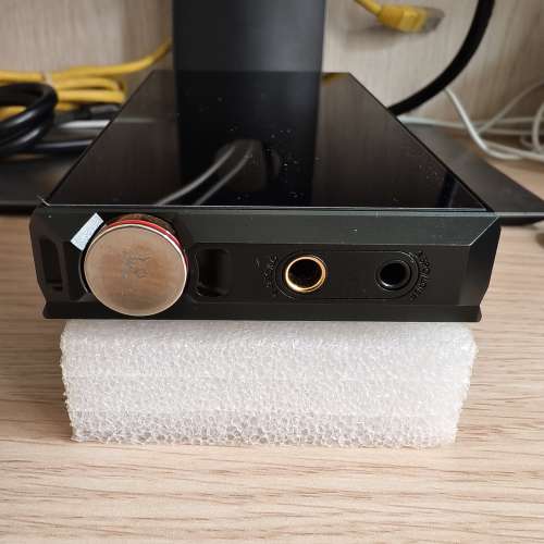 99% new 港行Luxury & Precision E7 (精挑版)