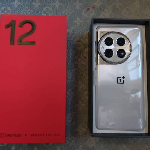 一加一 Oneplus 12 16+1TB 5G 全套很新