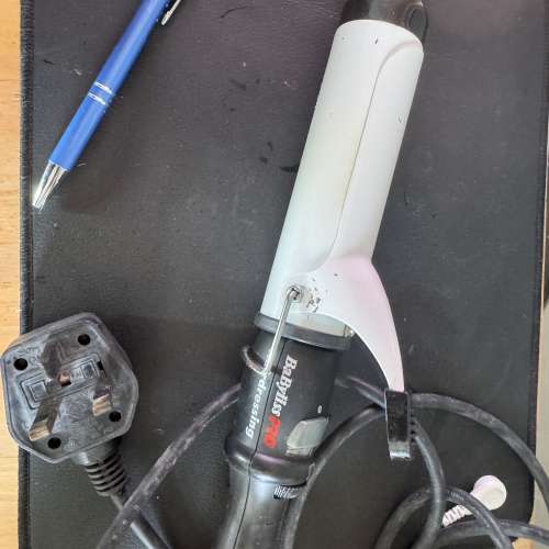 電頭髮卷, 直x 共2件 hair iron HK$250  · In stock