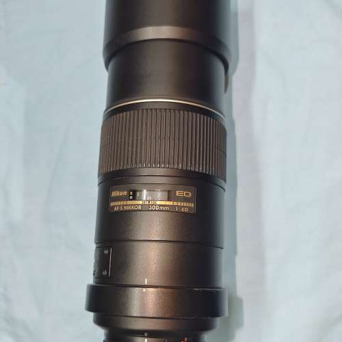 Nikon 300/4 D AF-S