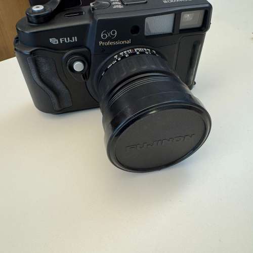 出售私人收藏Fuji GSW690III (大LEICA / Texas Leica)
