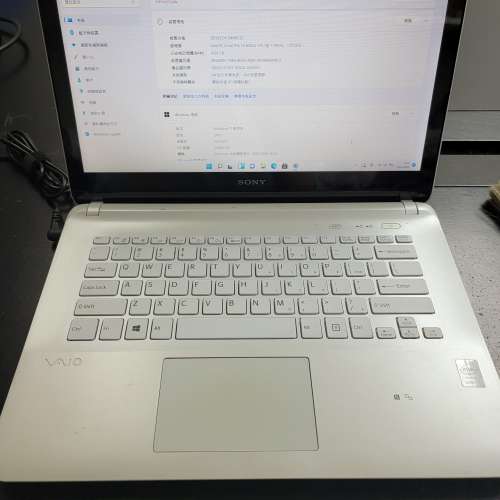 Sony model: SVF143A1YW