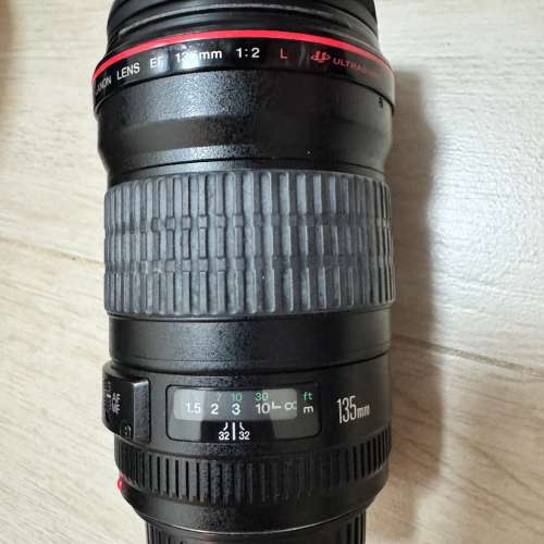 Canon EF 135mm f2.0L USM