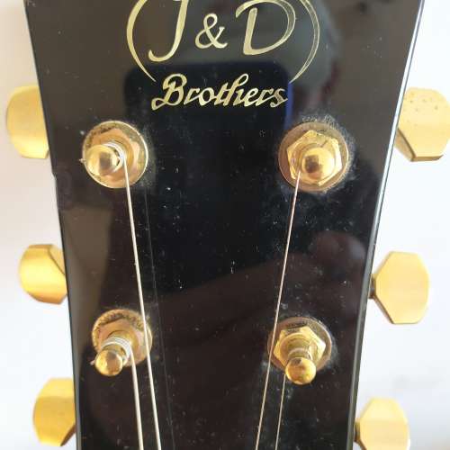 J/D 電吉他,跟電吉他硬盒