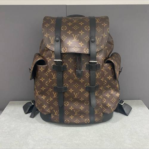 LV CHRISTOPHER MM