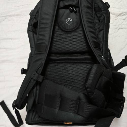 95% new Lowepro Flipside 500 AW Backpack