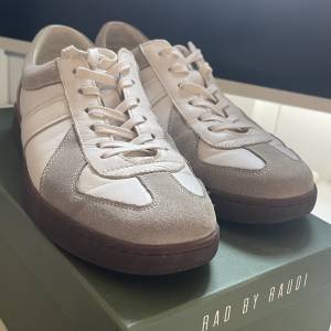 （madein Japan)Rad by raudi 德訓波鞋 size 41