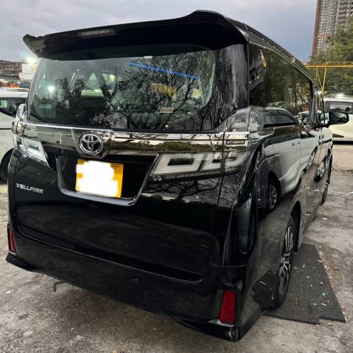 Toyota Vellfire 2.5