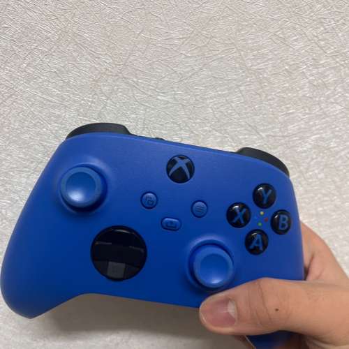 xbox series s（主機）（兩個美版手掣）（一個無線充）