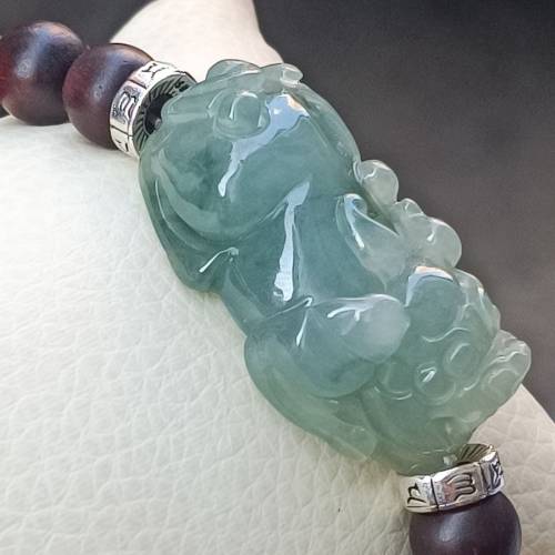 💝緬甸天然A貨冰糯飄花翡翠貔貅紫檀木手串
  （可代做香港玉石鑒定証書）
❤35.2mm...