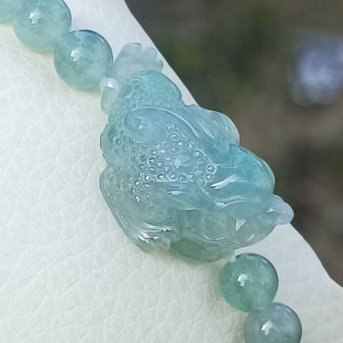 💝緬甸天然A貨冰~冰糯晴水綠翡翠金蟾手串
  （可代做香港玉石鑒定証書）
❤25.5mm*...