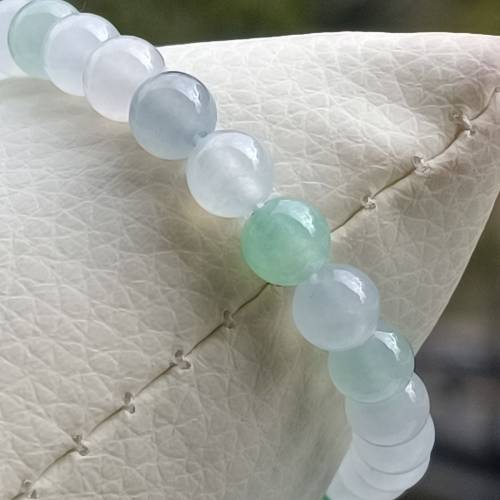 💝緬甸天然A貨冰~冰糯多寶翡翠手串
  （可代做香港玉石鑒定証書）
❤6mm*30顆
❤國...