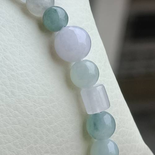 💝緬甸天然A貨冰糯種多寶翡翠手串
  （可代做香港玉石鑒定証書）
❤9.2mm~6mm*26顆
...