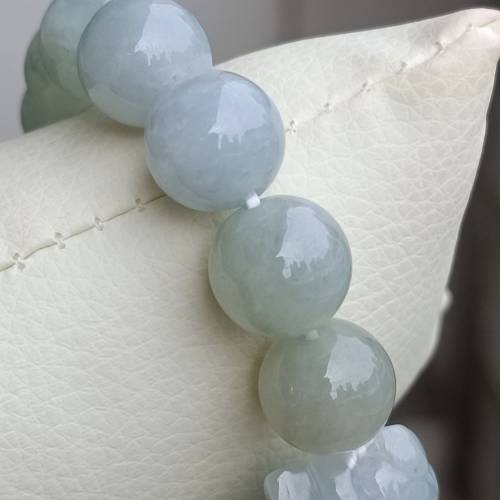 💝緬甸天然A貨糯化翡翠貔貅招財手串
  （可代做香港玉石鑒定証書）
❤39.5mm*19.4m...