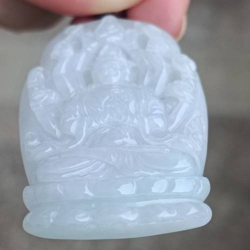 💝緬甸天然A貨老糯化種翡翠千手觀音
  （可代做香港玉石鑒定証書）
❤58mm*33.6mm*...