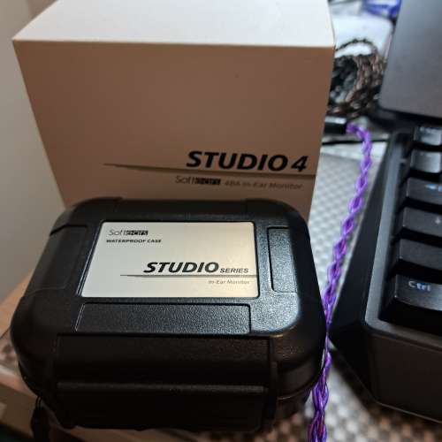 Softears Studio 4 (可議)