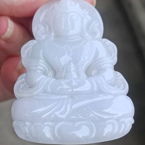 💝緬甸天然A貨糯種淡紫翡翠大渡母觀音
  （可代做香港玉石鑒定証書）
❤63.7mm*41m...