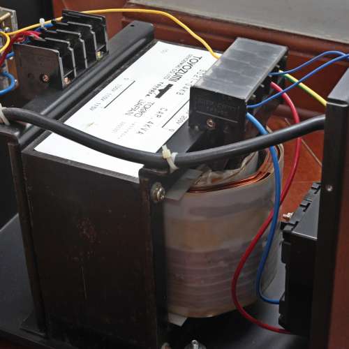 日本Toyozumi(豐澄)SD21 4KVA 降壓(隔離)牛4000W，令日本及美國後級/綜擴 恍如重生(...