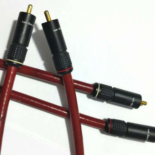 荷蘭 Van den hul Thunderline 高級RCA訊號線    雲吞河