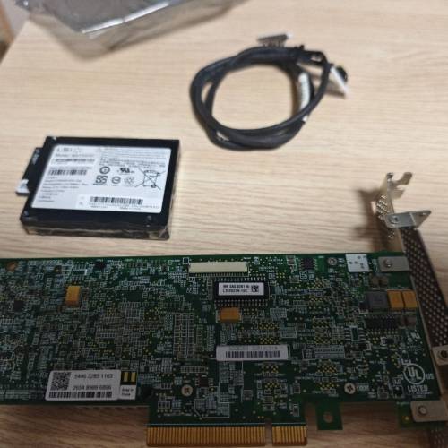 Raid 卡 LSI MegaRAID SAS 9261-8i