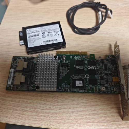 Raid 卡 LSI MegaRAID SAS 9261-8i