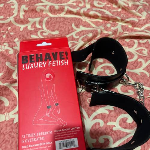 情趣手拷 adjustable handcuffs