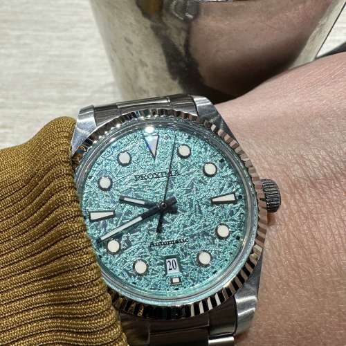 Proxima 冰藍雪花狗牙圈