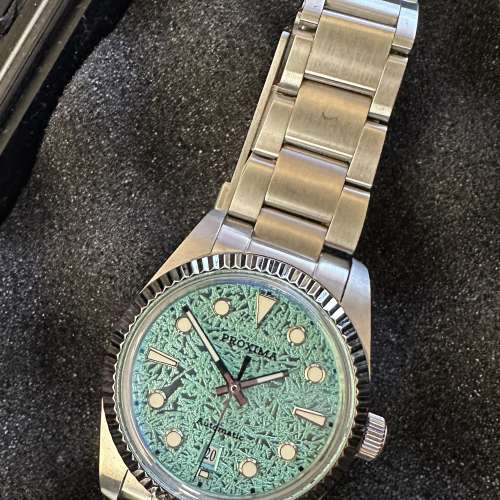 Proxima 冰藍雪花狗牙圈