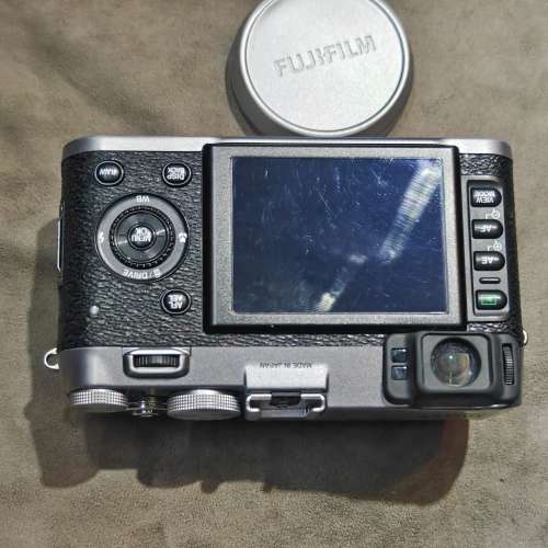 Fujifilm X100 一代 silver 銀色