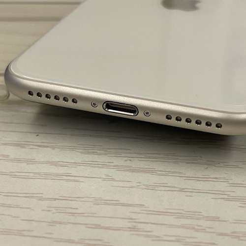 (香港行貨100%電) iPhone SE3 第三代 64GB 99% new 星光白色 完全無花 超級新淨全...
