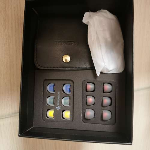 99.9%  new 唐族 TangZu 魚玄機 - 蛇年限量版