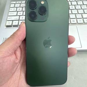 iPhone 13 pro max 1TB ，電池效能85 ％，送Magsafe Case及玻璃貼