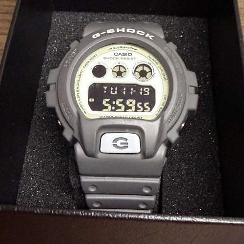 Casio G-shock DW 6900 HD 8JF 夜光錶盤 罕有 特別版
