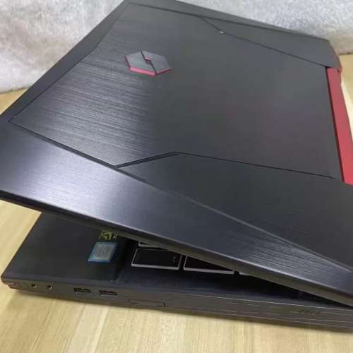 Intel&reg; i7 6700電腦，頂配 16G ddr4 記憶體，samsung 870 evo 2TB SSD固態硬盤，遊...