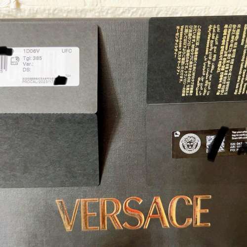 正貨正版Versace Barocco 西班牙牛仔高踭涼鞋「時尚年輕款」特價出售HK$2,800