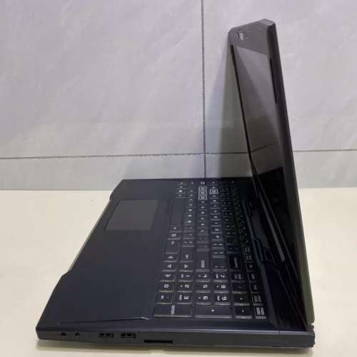 Intel® Core™ i7 6700電競筆記本電腦，頂配 16G ddr4 記憶體，samsung 870 evo 2...