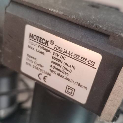 電動護理床及床褥