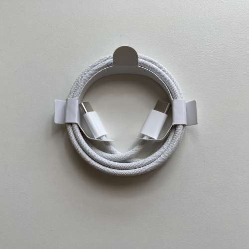 全新 香港郵政/面交 Apple iPhone 15 60W USB-C 充電線 cable (1 米) cable 原裝線 ...