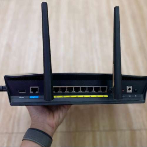 原裝香港行貨 ASUS 華碩 RT-AX88U 雙頻 WiFi 6 遊戲路由器