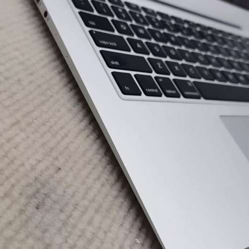 Apple MacBookair IntelCore i7 13寸超薄筆記本 ，頂配 內存8G＋256GB，2k高清屏幕...