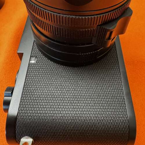 Leica Q2 Body only
