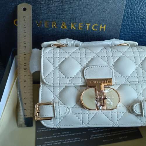 Clever & Ketch手袋一個