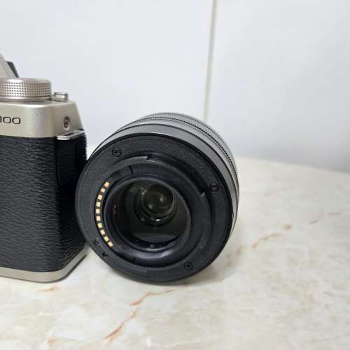 Fujifilm X-T100 Body 香檳金色 連 XC 15-45mm f3.5-6.5 OIS PZ
